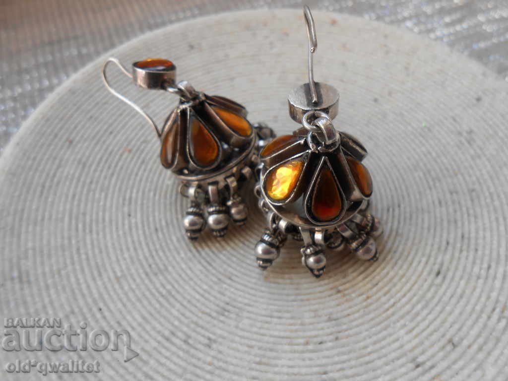 Auction  Beautiful old massive heavy attractive earrings