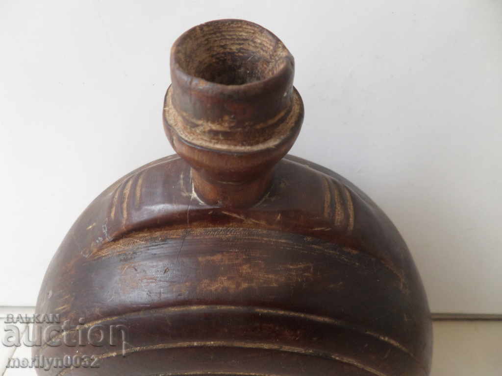 Old wooden vase, wooden bucket, wooden beetle - 5 Old wooden vase, wooden bucket, wooden beetle - 5