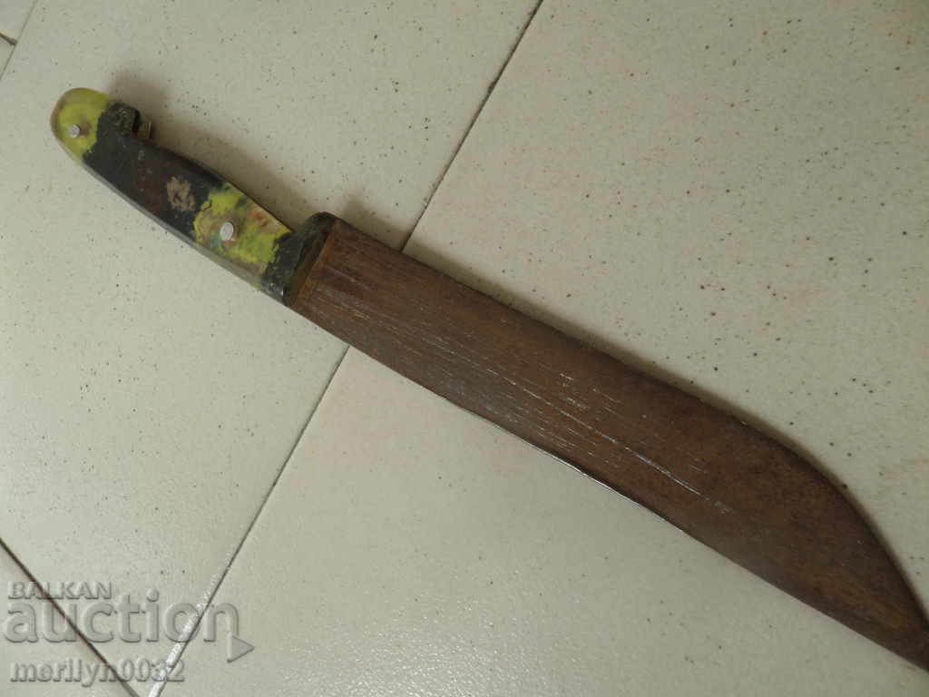 An old knife with a stitch blade edges - 7