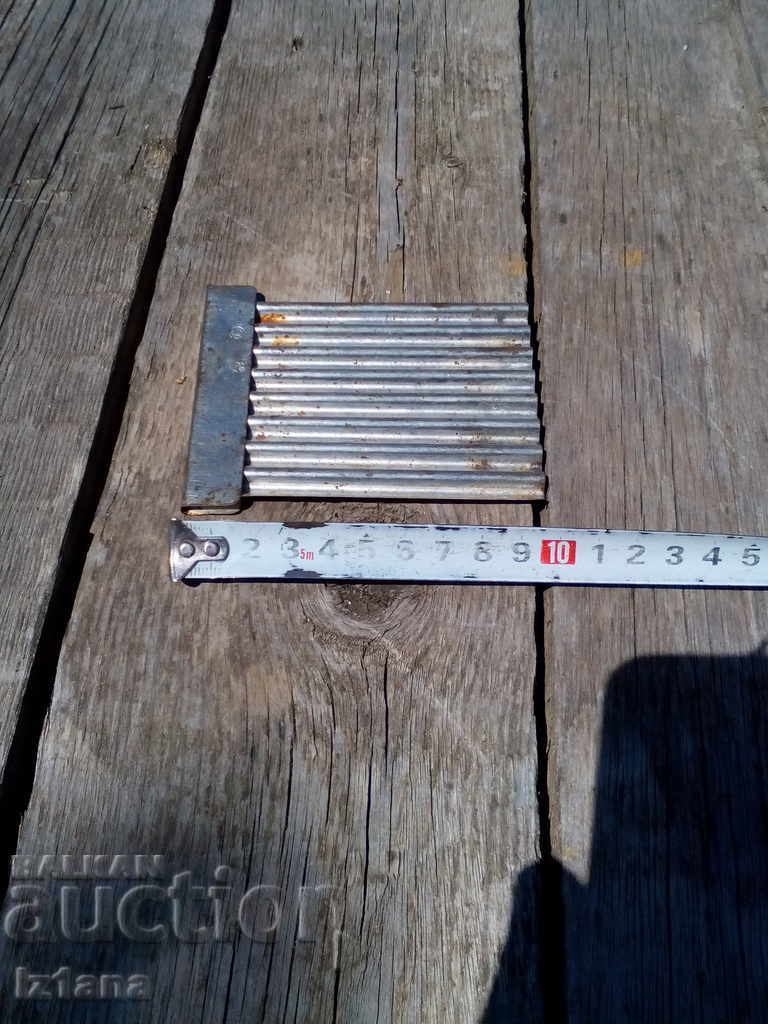 Delivery of Curly knife Delivery of Curly knife