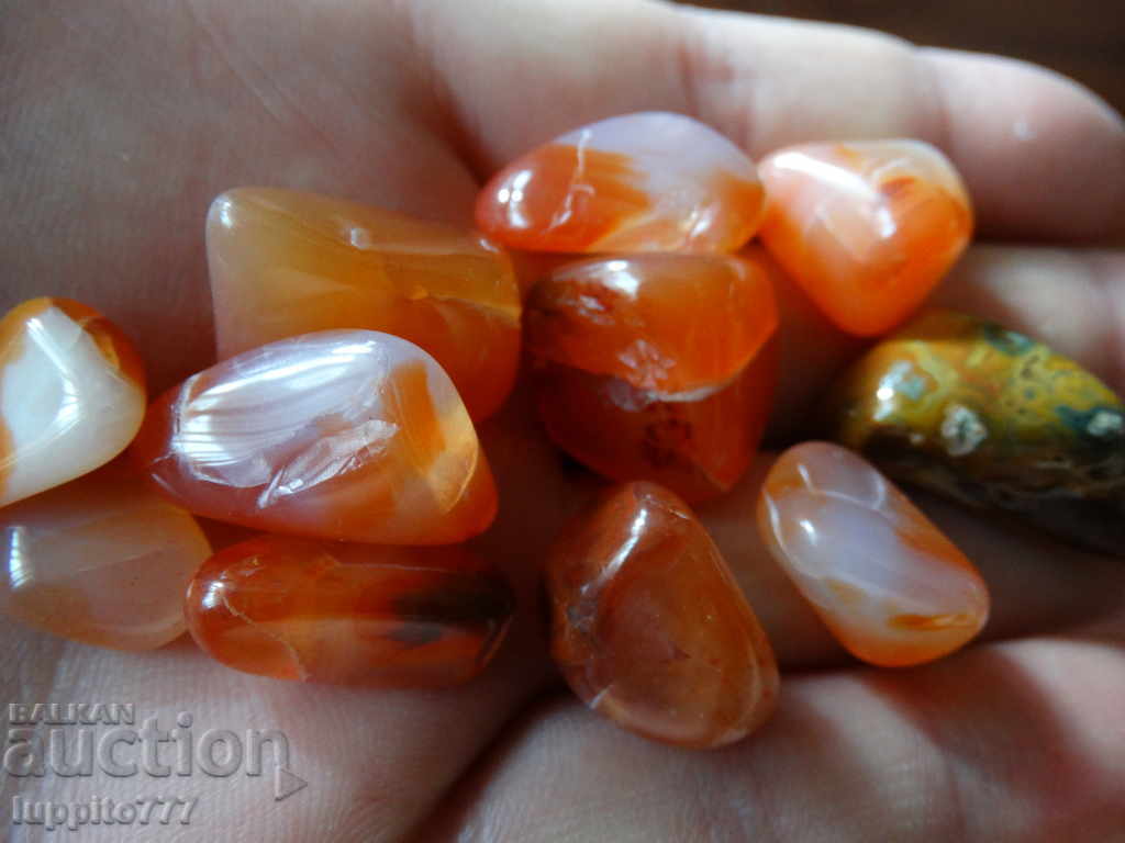 100 grams of 500 carats of carnelian with price 49.99 BGN | € 25.56 100 grams of 500 carats of carnelian with price 49.99 BGN | € 25.56