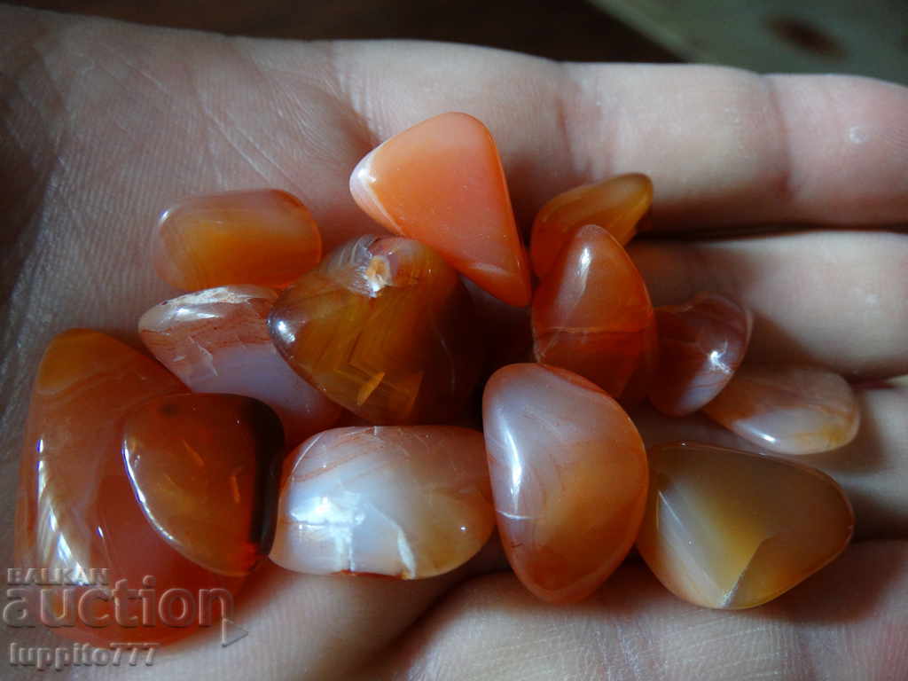 110 grams 550 carat carnels with price 49.99 BGN | € 25.56