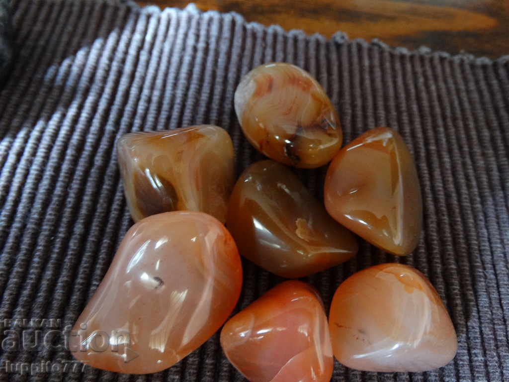 145 grams of 725 carats of carnelian with price 59.99 BGN | € 30.67 145 grams of 725 carats of carnelian with price 59.99 BGN | € 30.67