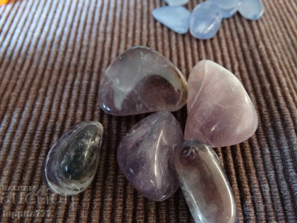 Auction 100 grams of 500 grams of amethyst Auction 100 grams of 500 grams of amethyst