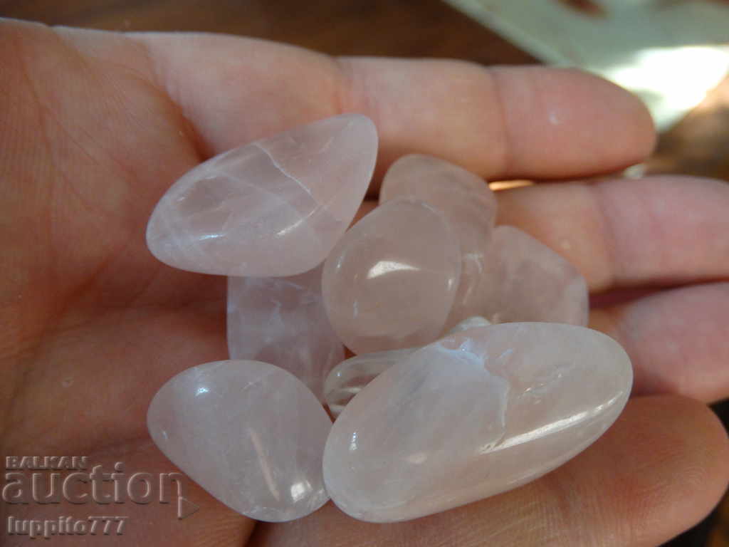 120 grams of 600 carats of pink quartz with price 49.99 BGN | € 25.56 120 grams of 600 carats of pink quartz with price 49.99 BGN | € 25.56