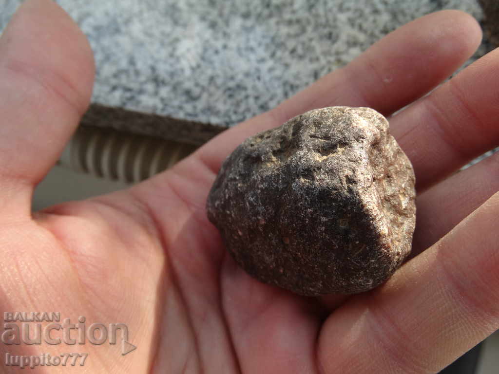 110 grams of natural corundum with price 49.99 BGN | € 25.56 110 grams of natural corundum with price 49.99 BGN | € 25.56