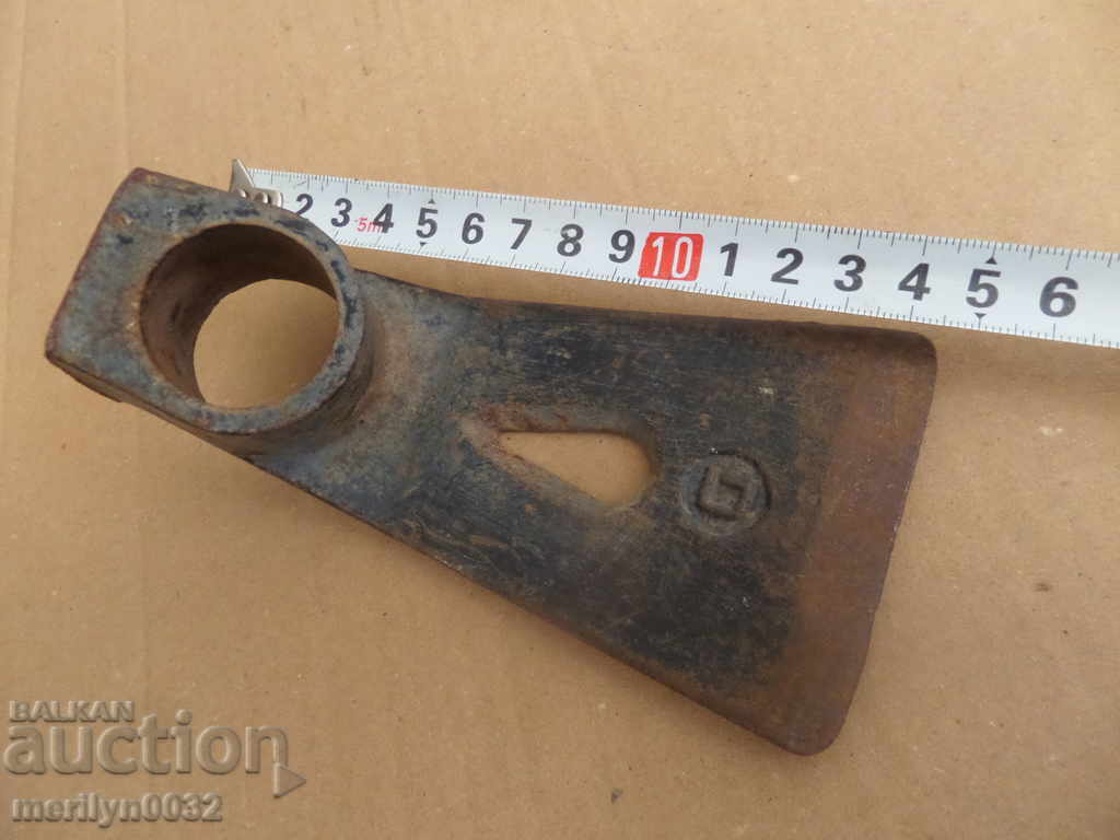 Dulgher Tesla ax ax tool with price 39.00 BGN | € 19.94 Dulgher Tesla ax ax tool with price 39.00 BGN | € 19.94