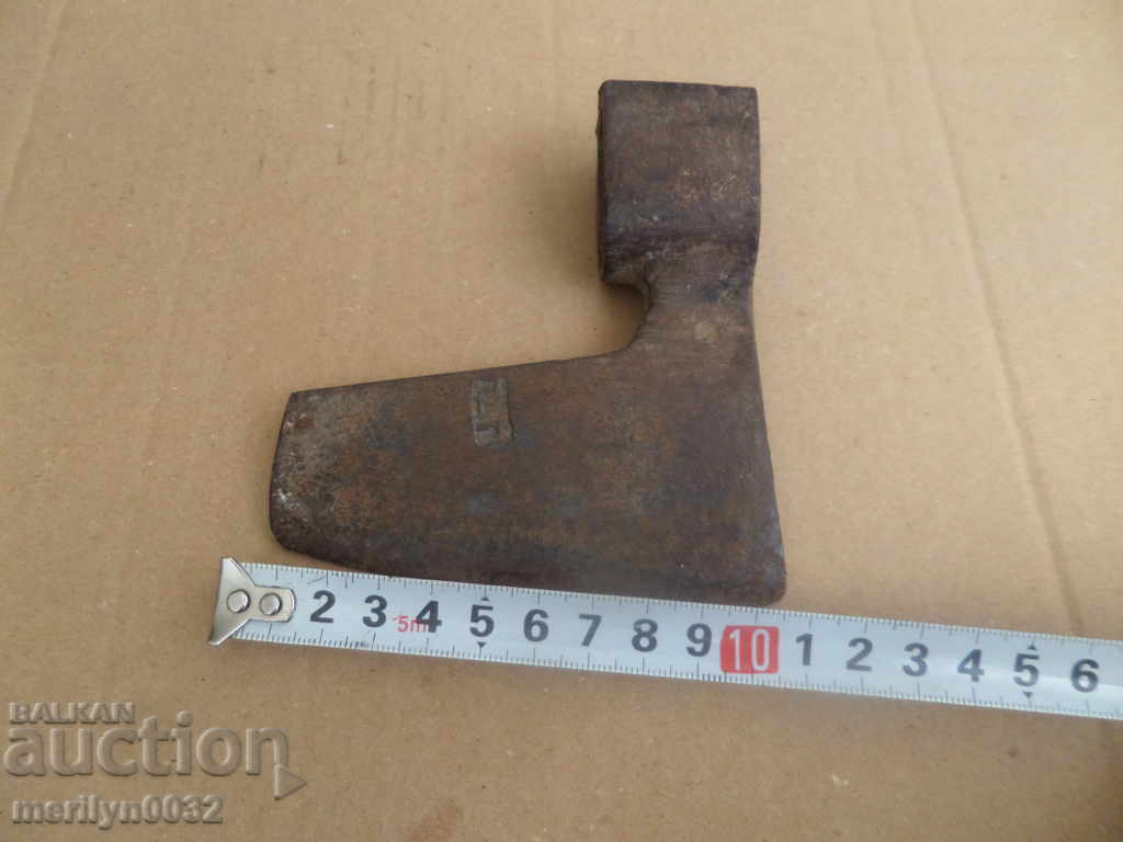 An old ax with a pressed toothed saber hat without a gauze - 7 An old ax with a pressed toothed saber hat without a gauze - 7