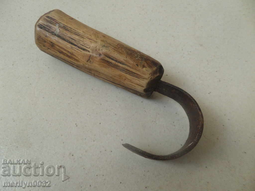 Cupru mașină de rectificat lingura TANUR PRIMITIVE cu preț 42.00 BGN | € 21.47 Cupru mașină de rectificat lingura TANUR PRIMITIVE cu preț 42.00 BGN | € 21.47