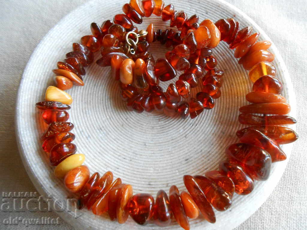 ΦΑΓΗΤΟ ΧΡΩΜΑ, Φυσικό Κεχριμπάρι με τιμή 200.00 BGN | € 102.26 ΦΑΓΗΤΟ ΧΡΩΜΑ, Φυσικό Κεχριμπάρι με τιμή 200.00 BGN | € 102.26