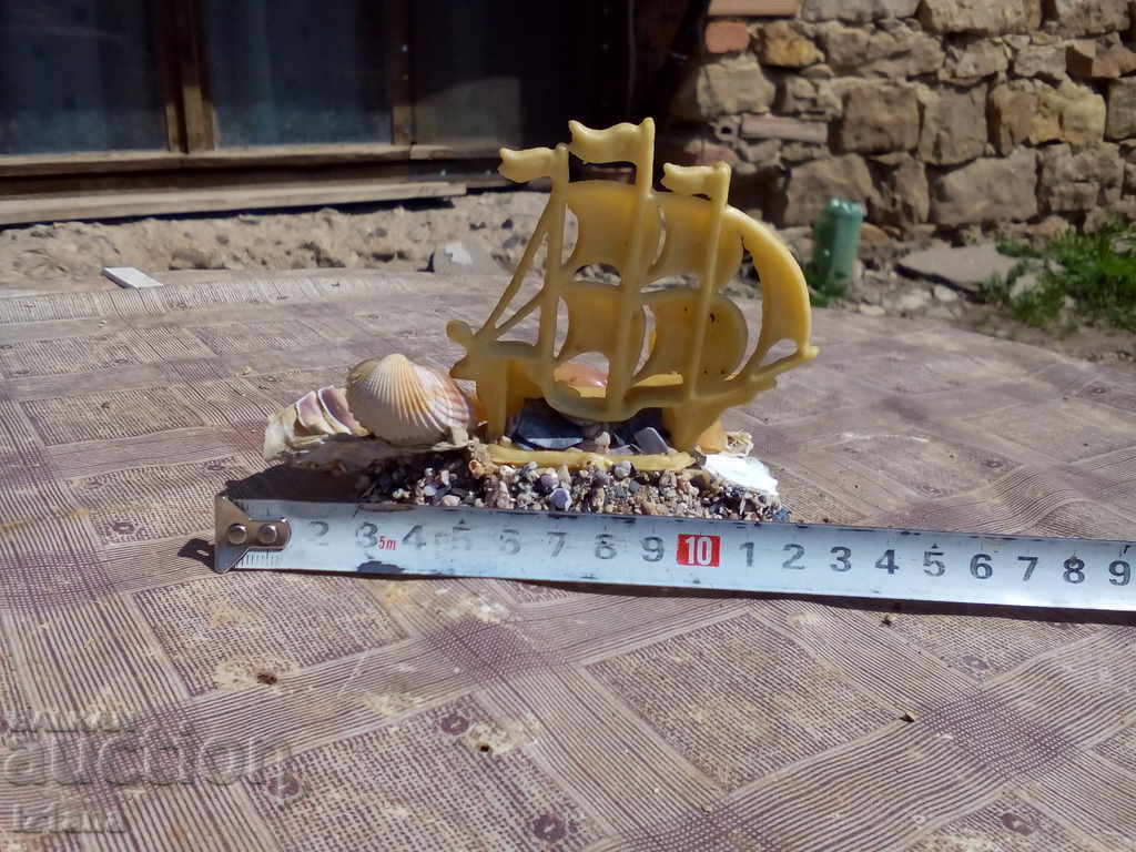 Auction Old figurine, statuette, decoration Auction Old figurine, statuette, decoration