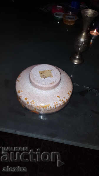 a beautiful copper or bronze ornament bowl with price 10.00 BGN | € 5.11 a beautiful copper or bronze ornament bowl with price 10.00 BGN | € 5.11