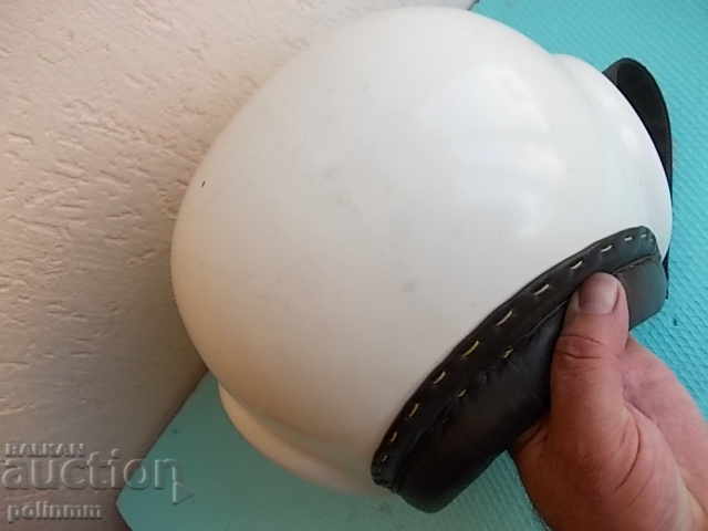 Delivery of Bulgarian parachute helmet