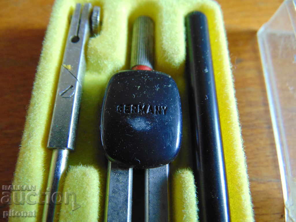 Auction Set of ROTRING Pearl Auction Set of ROTRING Pearl