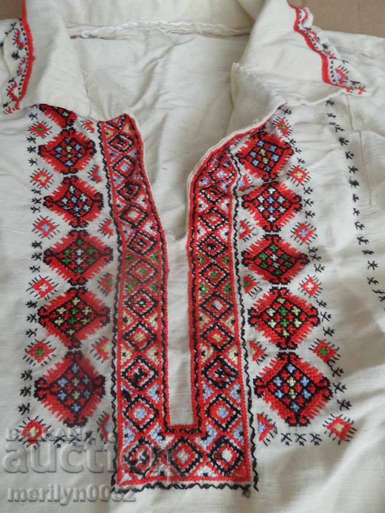 Old authentic embroidered shirt kenar wear embroidery with price 117.00 BGN | € 59.82 Old authentic embroidered shirt kenar wear embroidery with price 117.00 BGN | € 59.82
