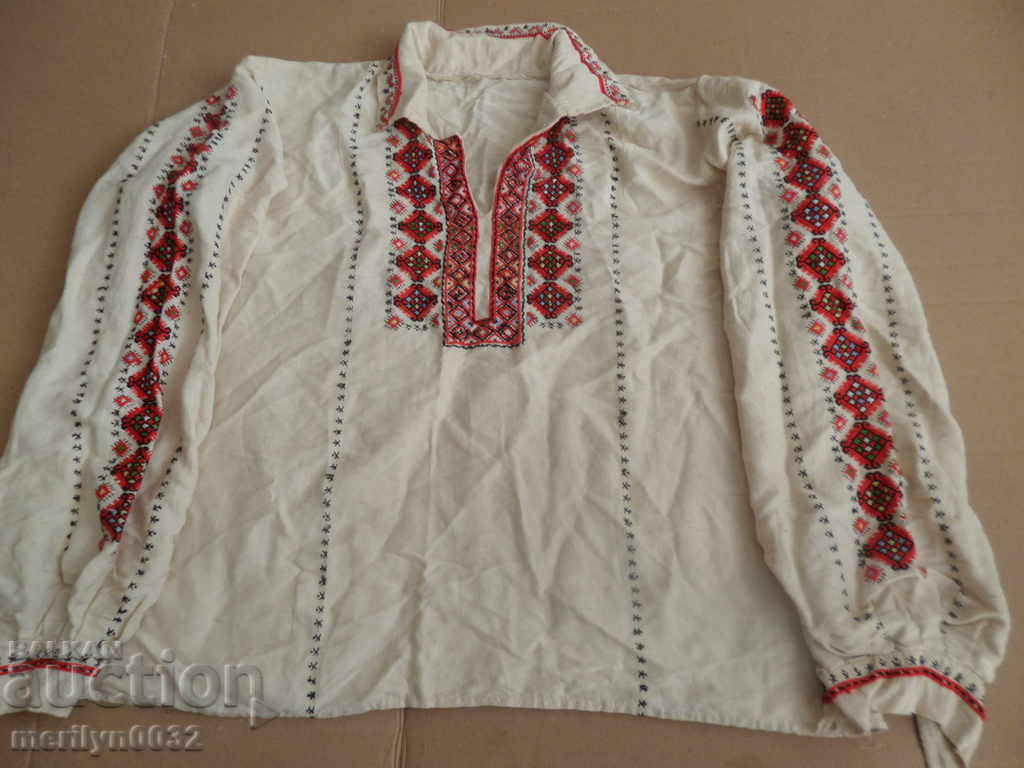 Old authentic embroidered shirt kenar wear embroidery