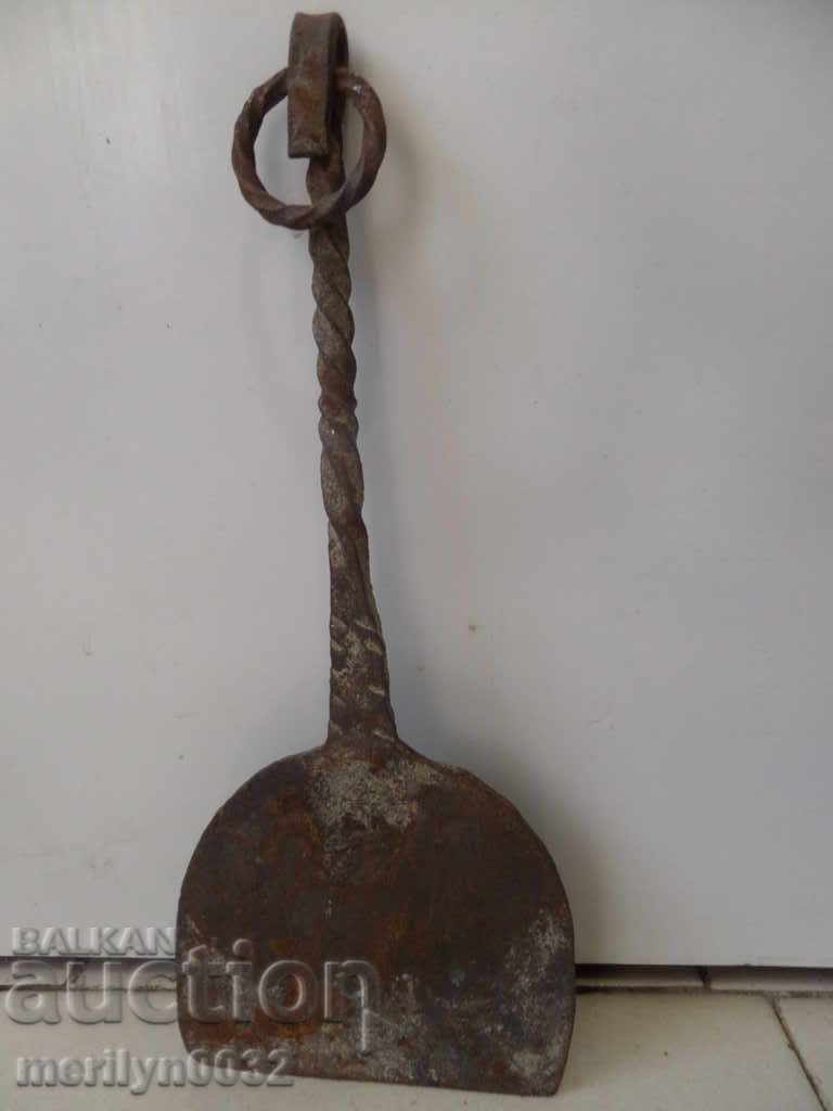 Gingerbread, gingerbread, gingerbread, gingerbread, wrought iron with price 37.00 BGN | € 18.92 Gingerbread, gingerbread, gingerbread, gingerbread, wrought iron with price 37.00 BGN | € 18.92