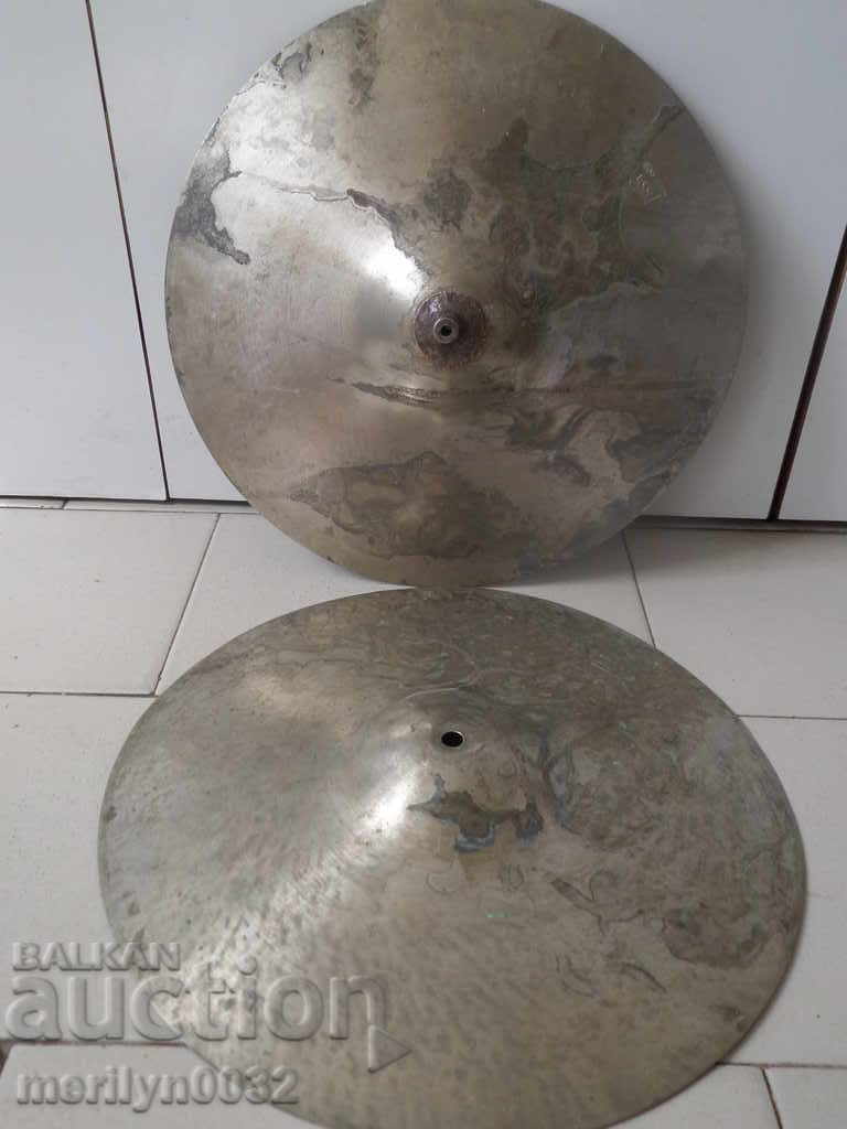 Chinelli from the Social Period GDR MUSICAL INSTRUMENT - 6