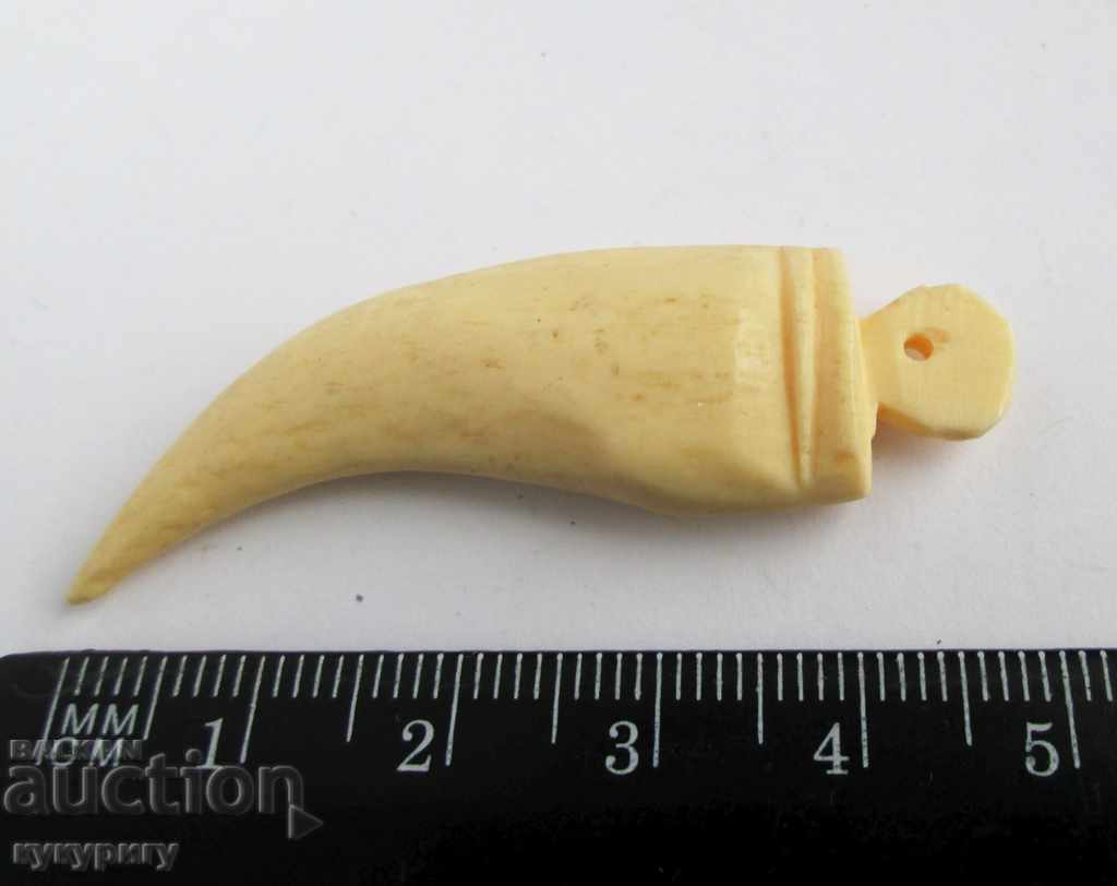 Auction Old pendant amulet pendant "tooth" from bone Auction Old pendant amulet pendant "tooth" from bone
