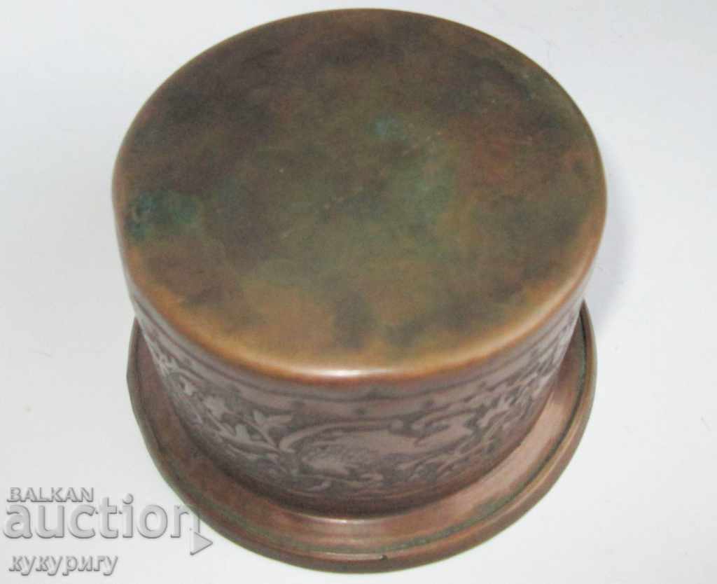 Unique old Renaissance forked honey pot bakery - 6