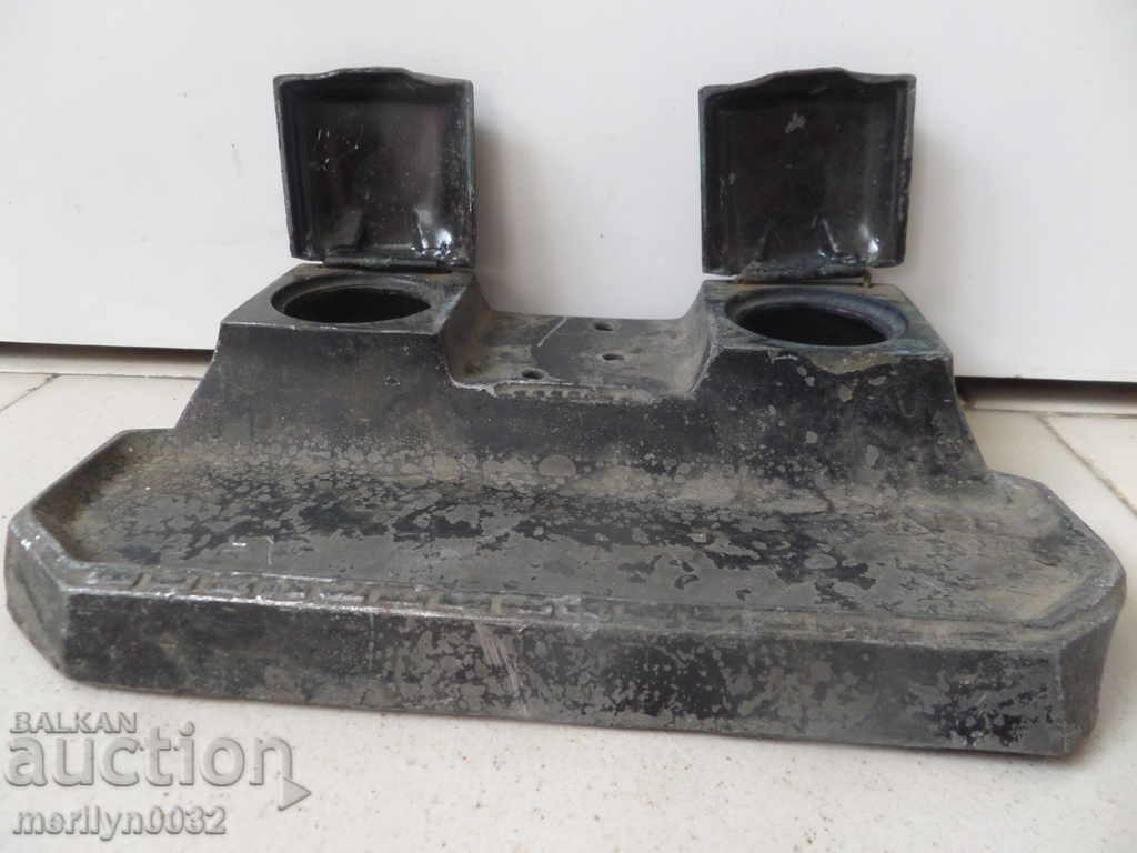 Delivery of Old ink pen, ink