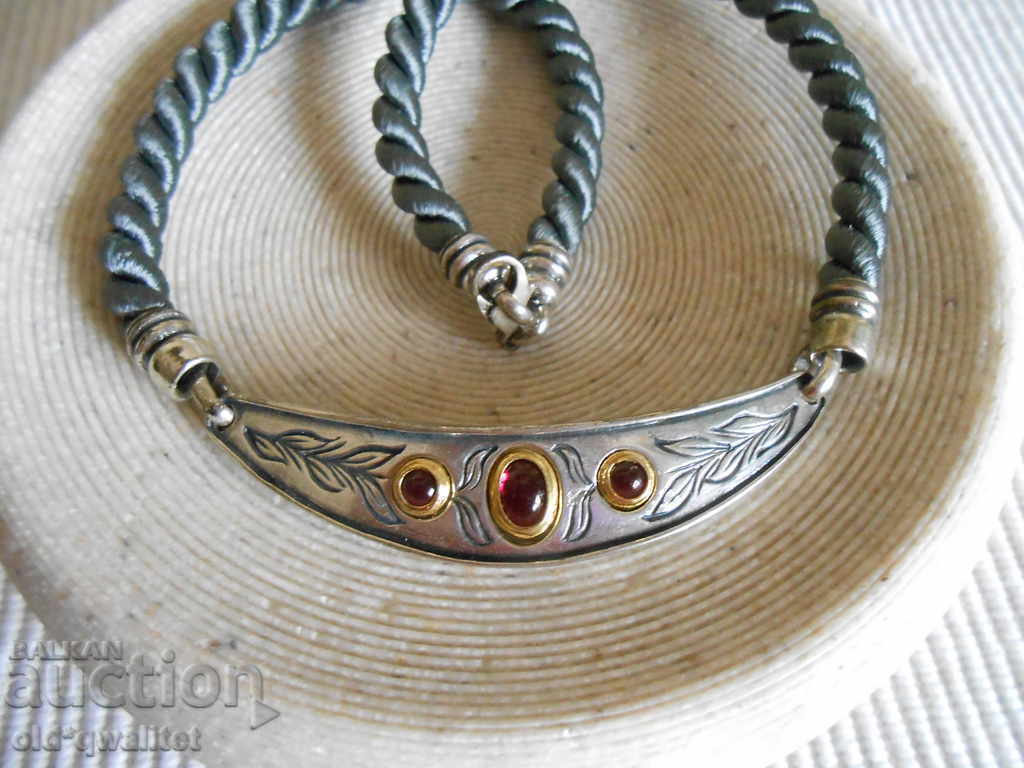 Auction  Silver Necklace Necklace, Silk, Silver and Silver. Garnet
