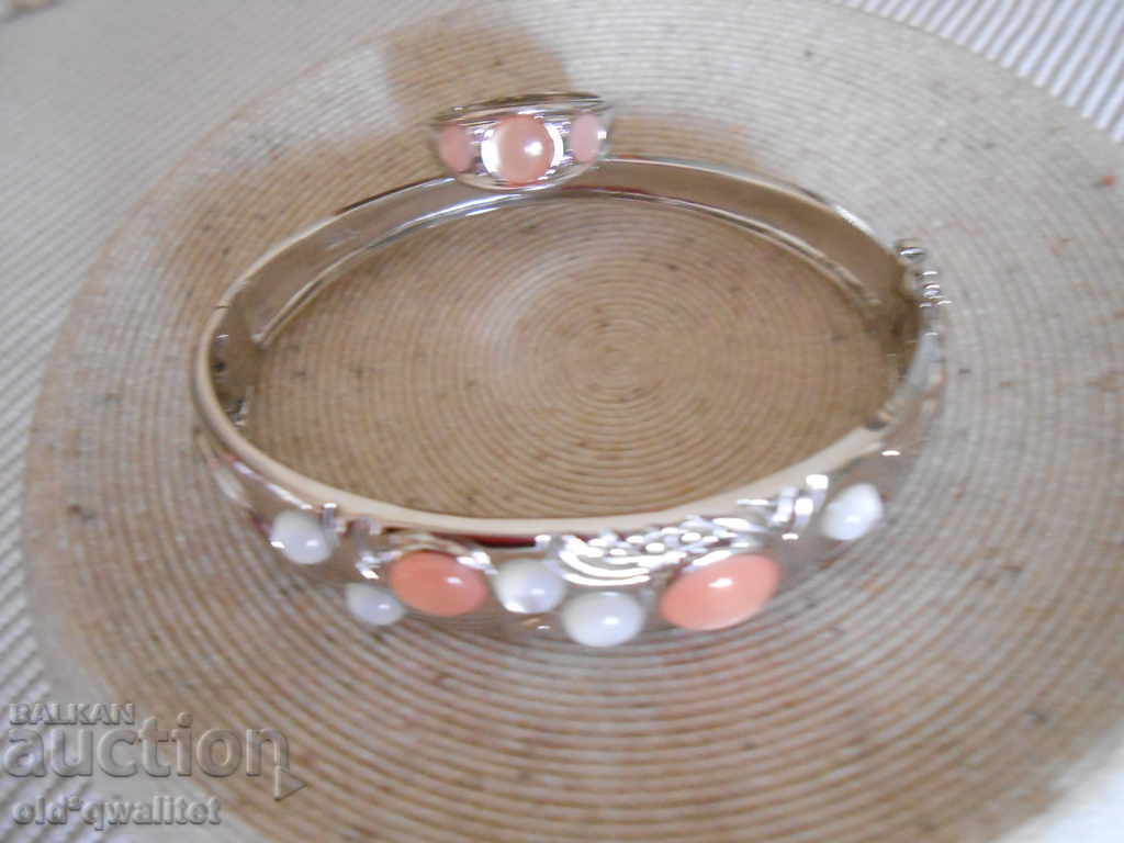 COMPLEX: GRAY and RING, Lunar stone in Srebro 925 with price 297.00 BGN | € 151.85