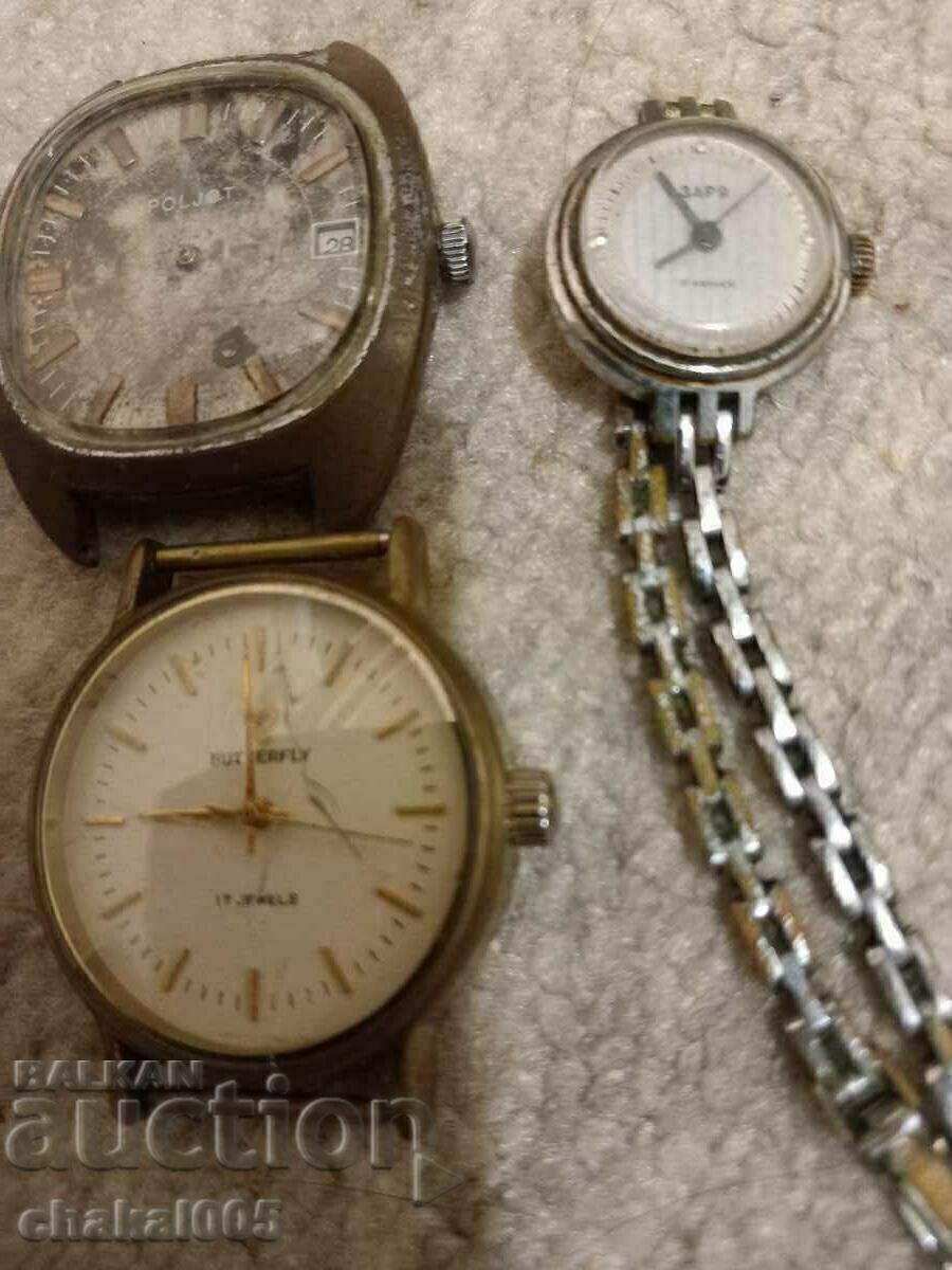 Механични часовници с цена € 15.00 | 29.34 лв.