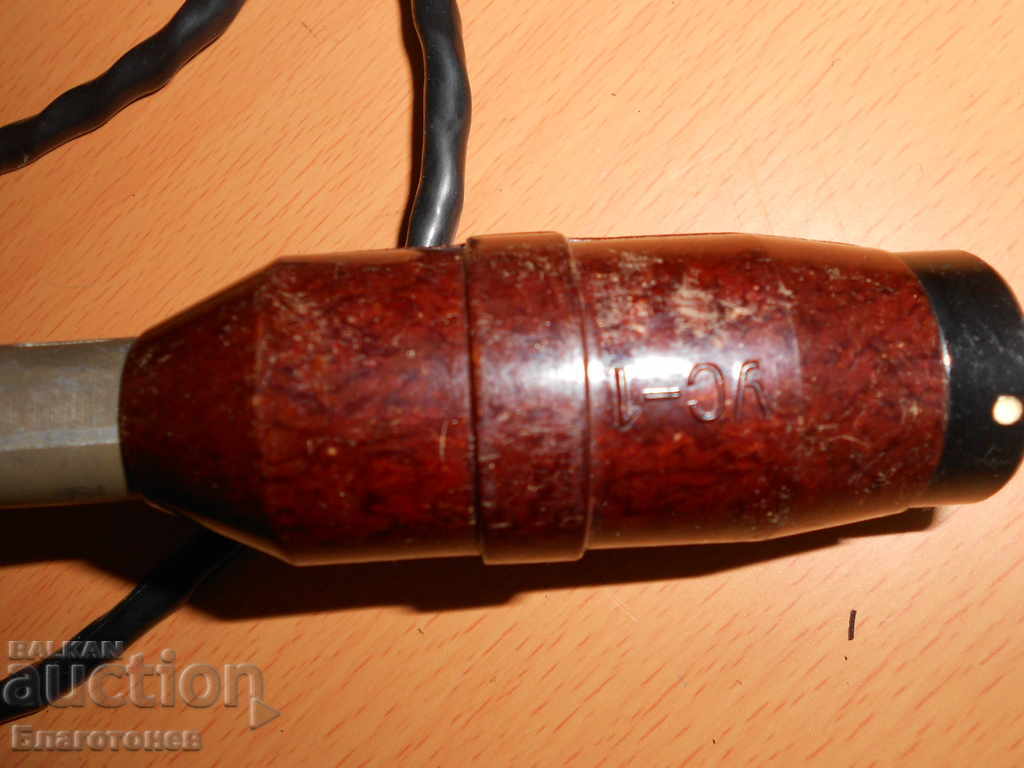 Auction Old headphones Auction Old headphones