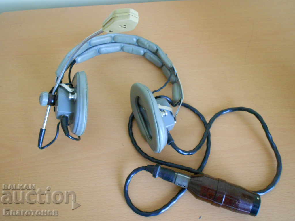 Delivery of Old headphones Delivery of Old headphones