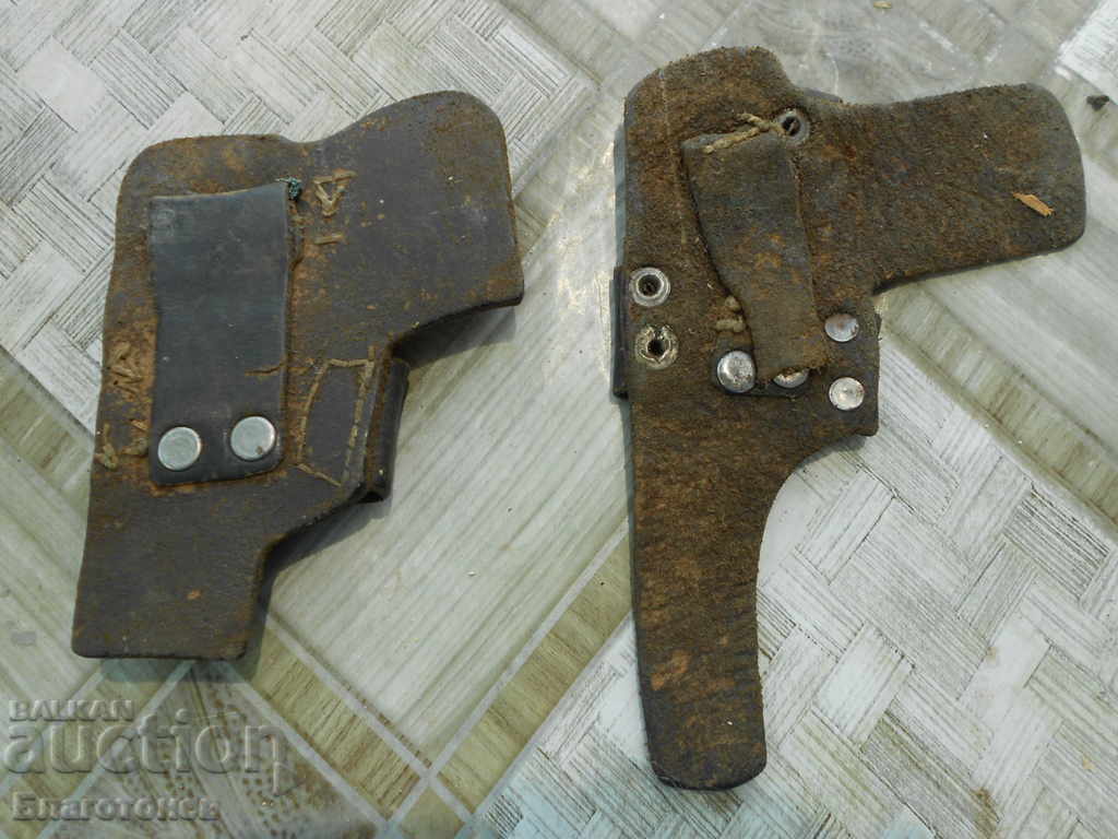 Old holsters with price 30.00 BGN | € 15.34 Old holsters with price 30.00 BGN | € 15.34