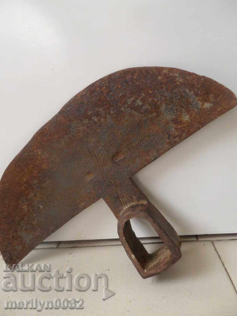 Old pick, wrought iron, instrument, instrument - 6