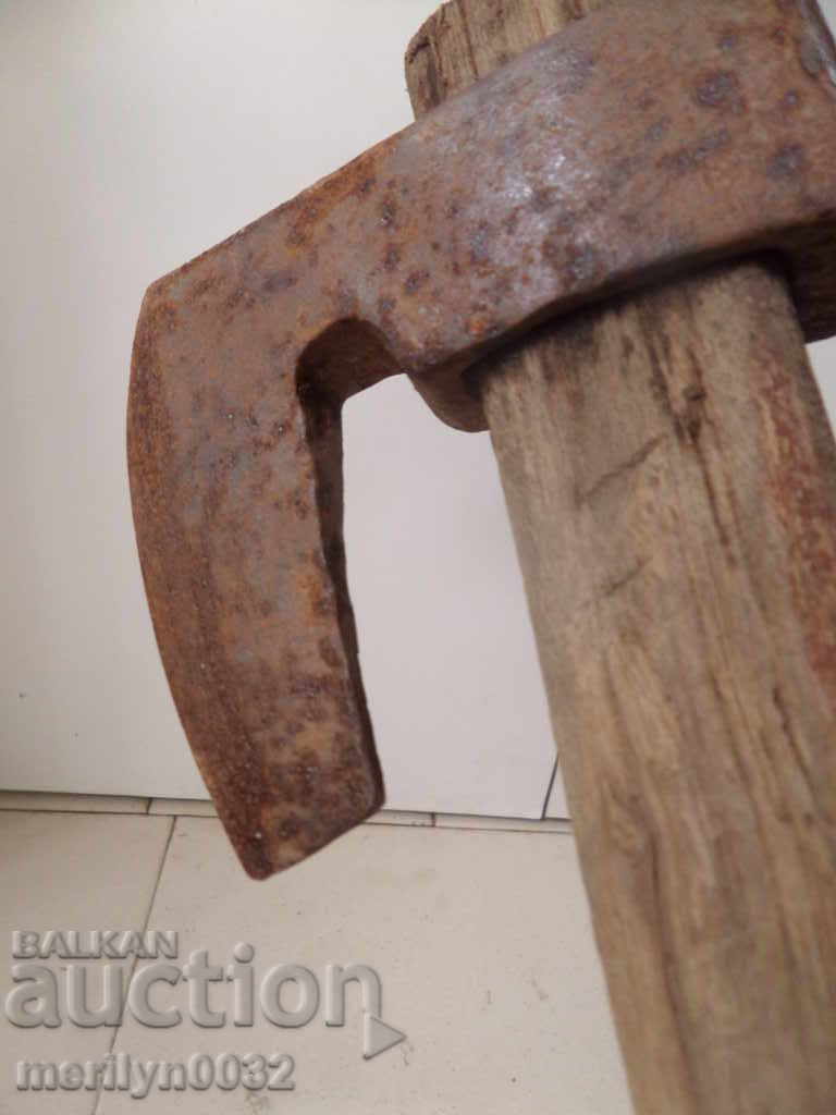 Old ax ax tool wrought iron pole - 7