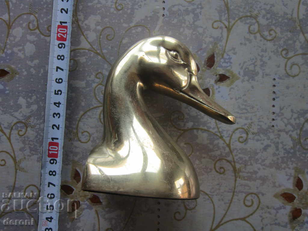 Χάλκινο γλυπτό σχήμα ειδώλιο κύκνο με τιμή 40.00 BGN | € 20.45 Χάλκινο γλυπτό σχήμα ειδώλιο κύκνο με τιμή 40.00 BGN | € 20.45