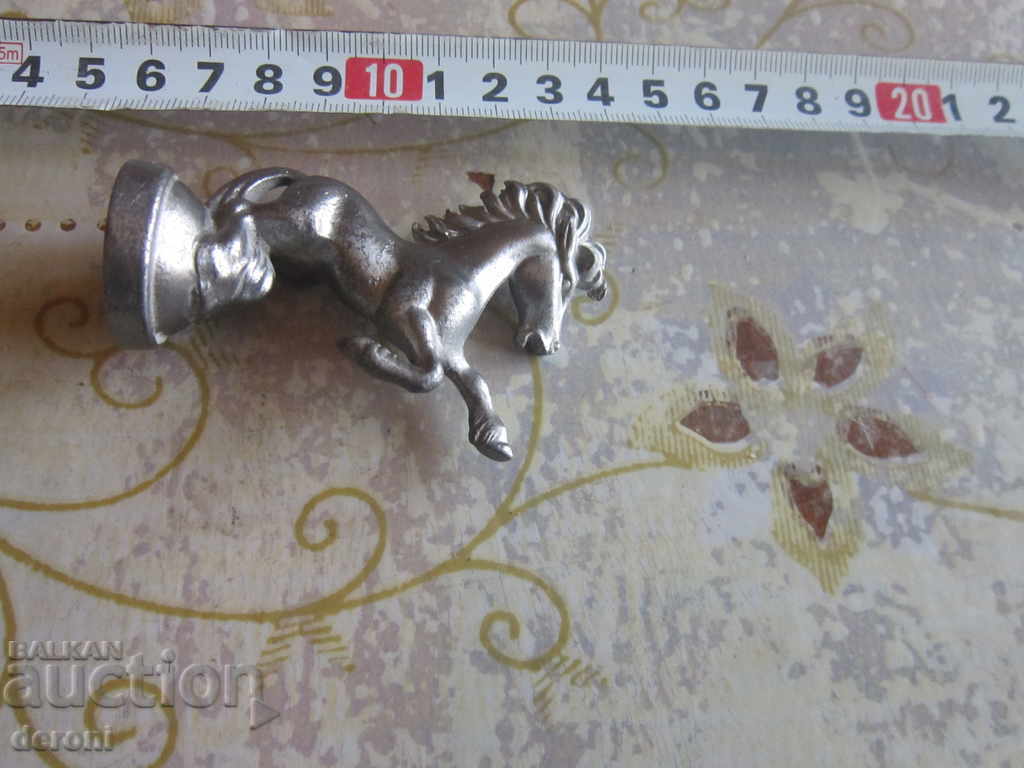 An old figure piece of plastic on a horse with price 20.00 BGN | € 10.23 An old figure piece of plastic on a horse with price 20.00 BGN | € 10.23