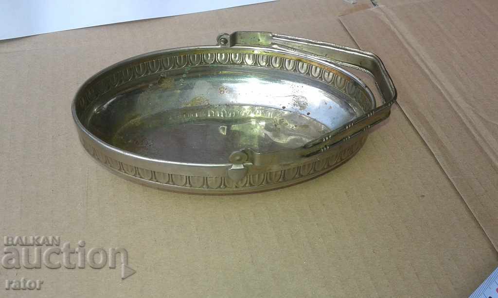 Auction  An old metallic, bronze basket for nuts, candy