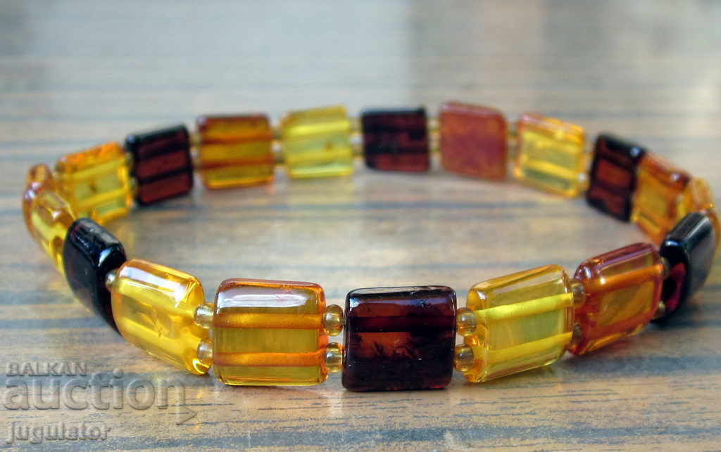 Auction  Ladies bracelet jewelery from natural colorful amber