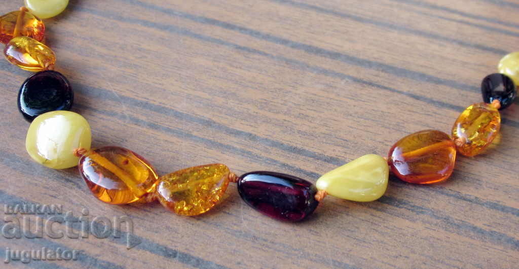 necklace necklace jewelery from natural amber amber with price 40.00 BGN | € 20.45 necklace necklace jewelery from natural amber amber with price 40.00 BGN | € 20.45