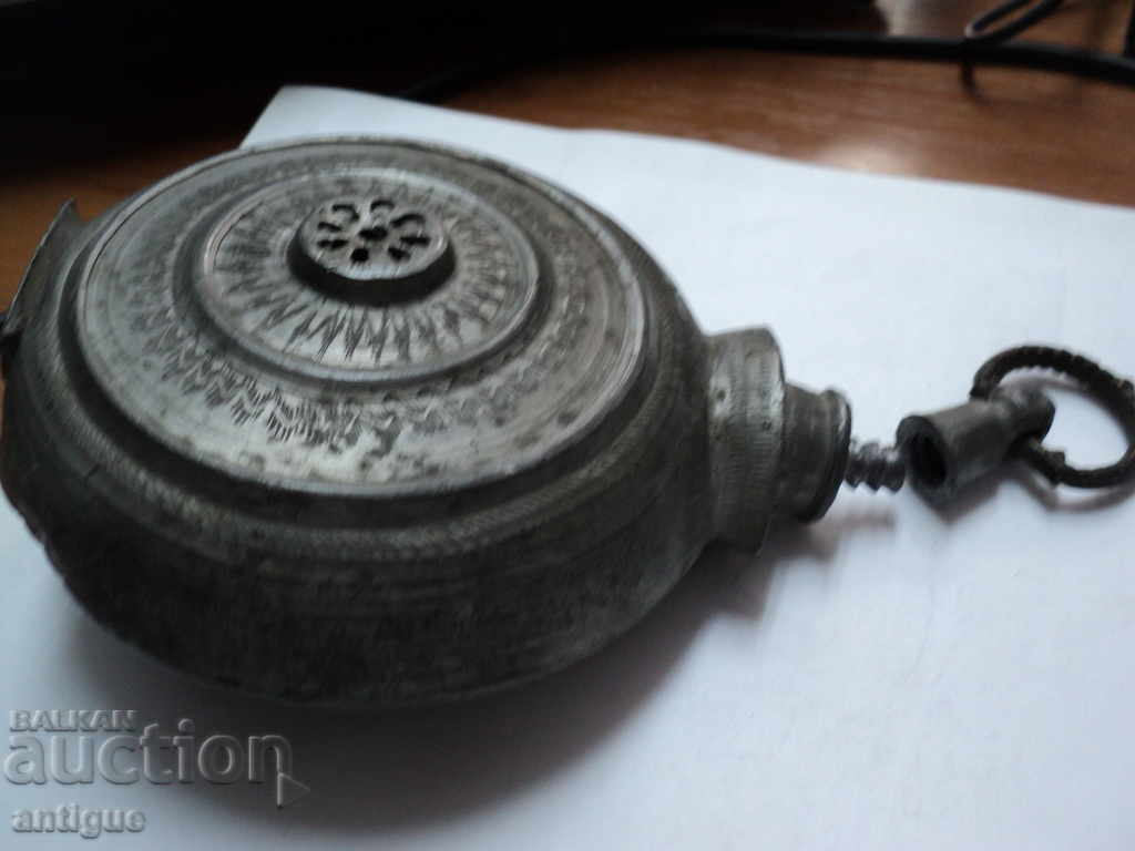 Παράδοση ΤΟ ΔΙΚΑΣΤΗΡΙΟ ΓΙΑ ΤΑ ΡΑΔΙΑ ΝΕΡΑ, ΤΟ ΚΑΛΥΤΕΡΟ BLOCK-XIX.