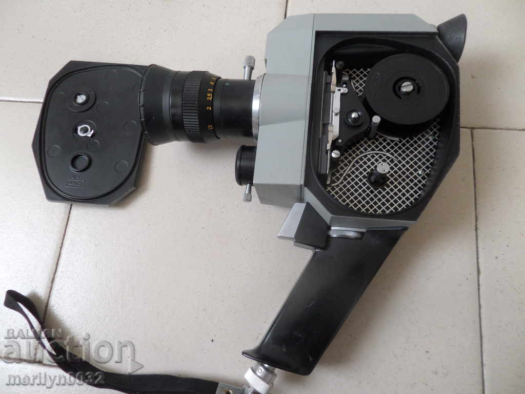 Παράδοση Κάμερα βιντεοκάμερας, φωτογραφική μηχανή, φωτογραφία USSR Παράδοση Κάμερα βιντεοκάμερας, φωτογραφική μηχανή, φωτογραφία USSR