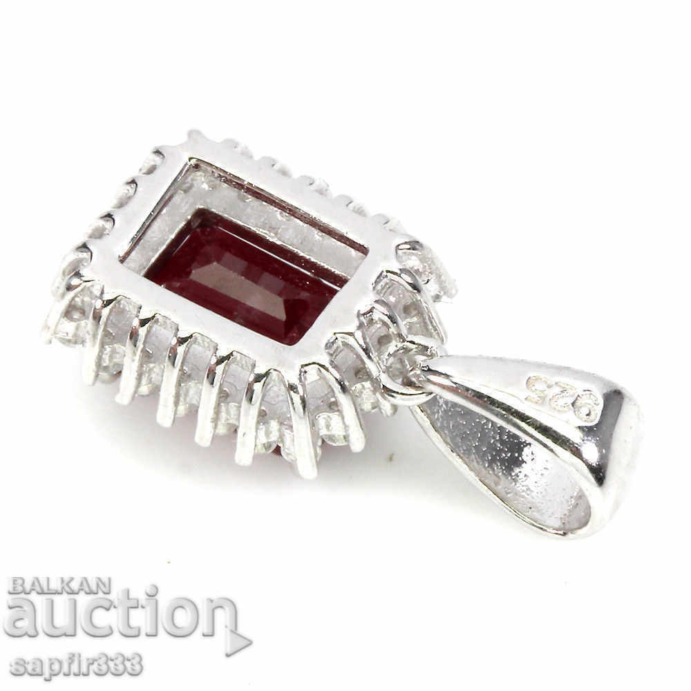 Auction DESIGNER BOUTIQUE MEDALAND WITH NATURAL RUBBER AND CYCLONS Auction DESIGNER BOUTIQUE MEDALAND WITH NATURAL RUBBER AND CYCLONS