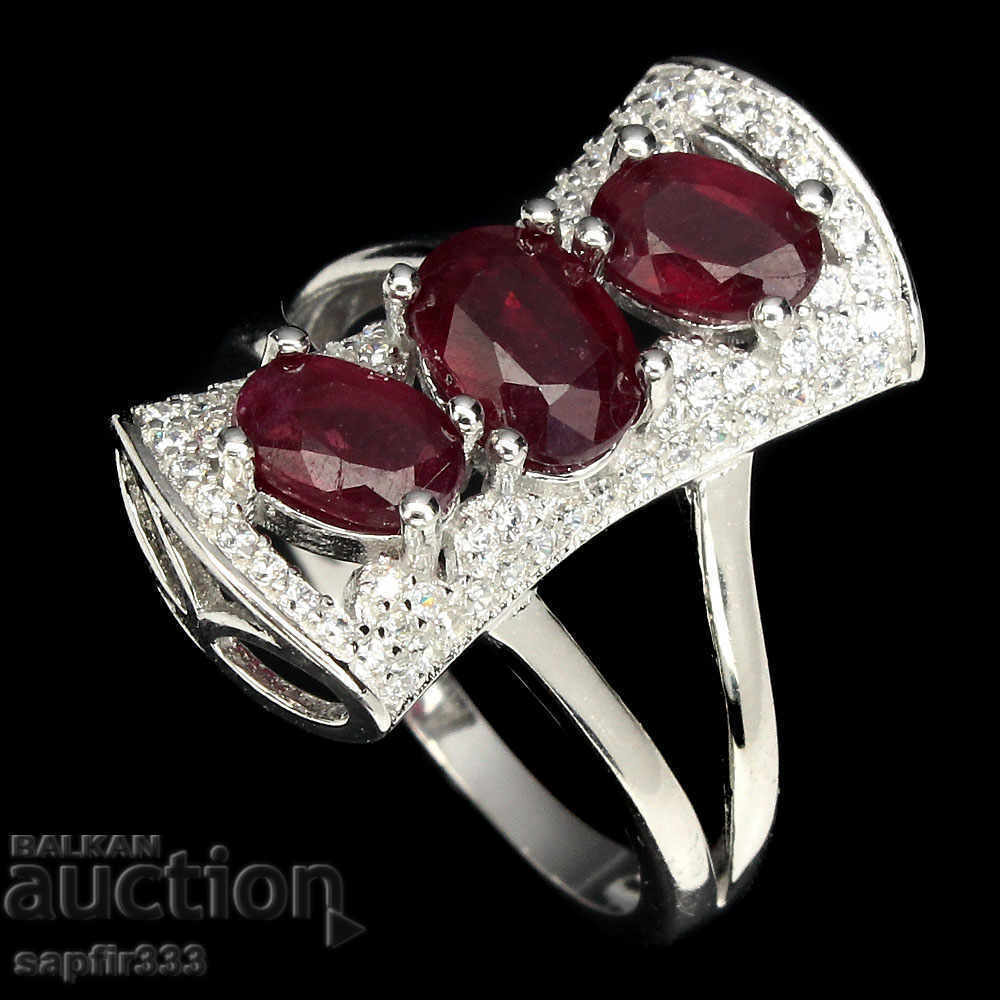 INEL DESIGNER BOUTIQUE CU RUBINE NATURALE ȘI ZIRCONIE cu preț 328.00 BGN | € 167.70