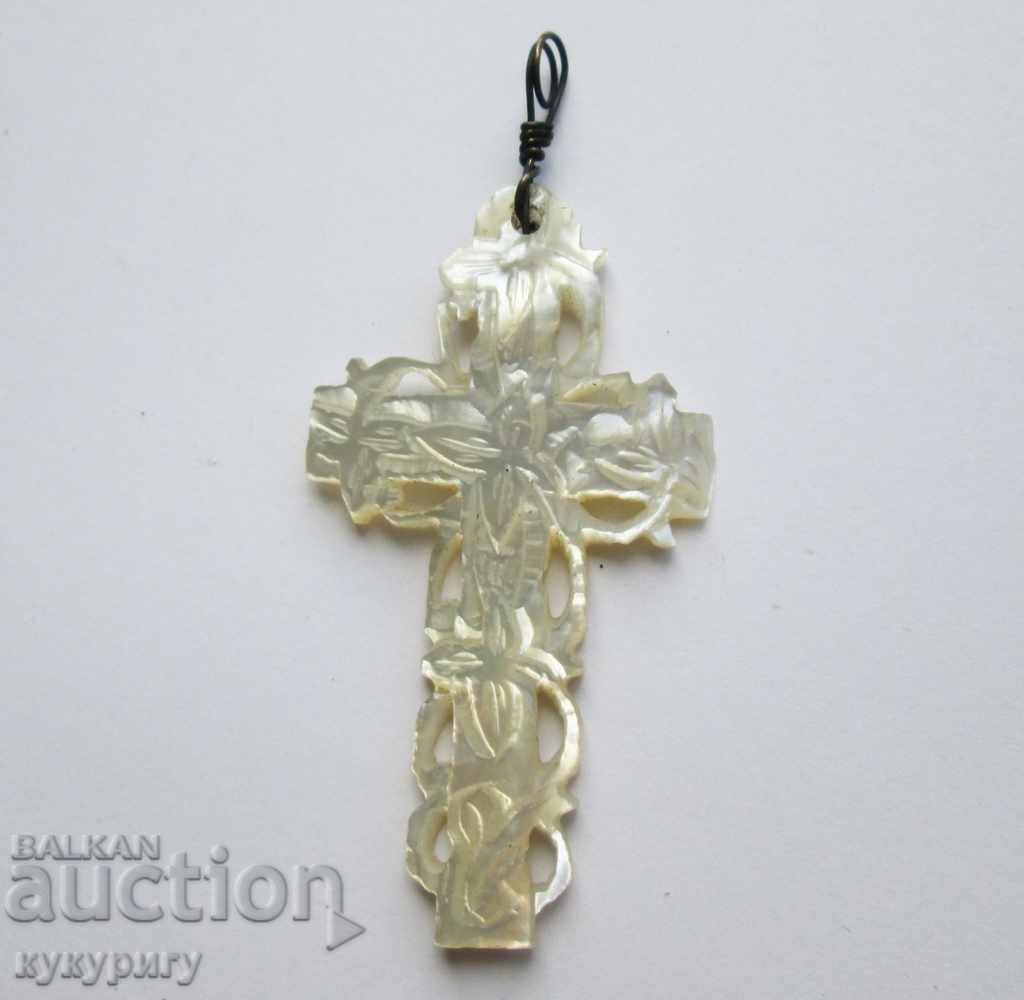 Старинен Френски религиозен медальон седефен кръст висулка