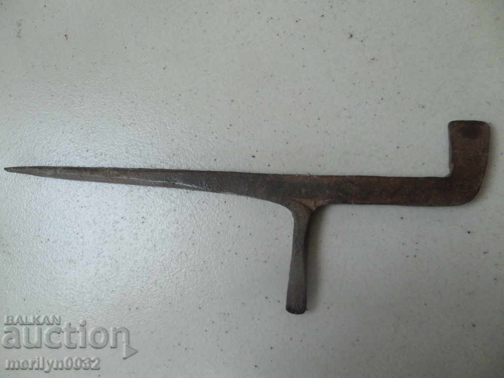 Delivery of The Army PIJ flint gun handles a pistol thrumble musket Delivery of The Army PIJ flint gun handles a pistol thrumble musket