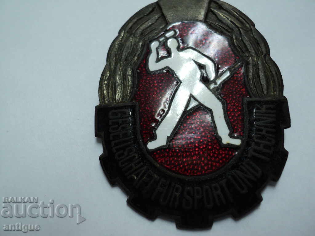 Παράδοση ΑΣΤΡΟ ΓΕΡΜΑΝΙΚΟ ΑΘΛΗΤΙΚΟ ΣΗΜΑ ΜΟΔΑΣ. Παράδοση ΑΣΤΡΟ ΓΕΡΜΑΝΙΚΟ ΑΘΛΗΤΙΚΟ ΣΗΜΑ ΜΟΔΑΣ.