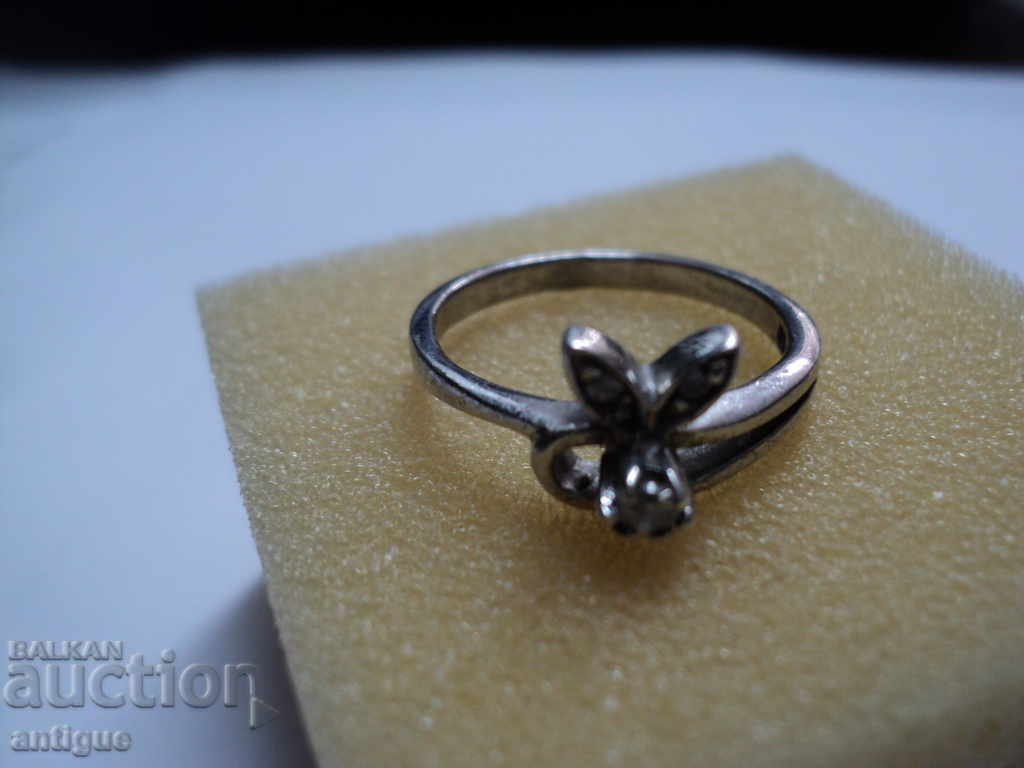 SILVER RING. - 5 SILVER RING. - 5