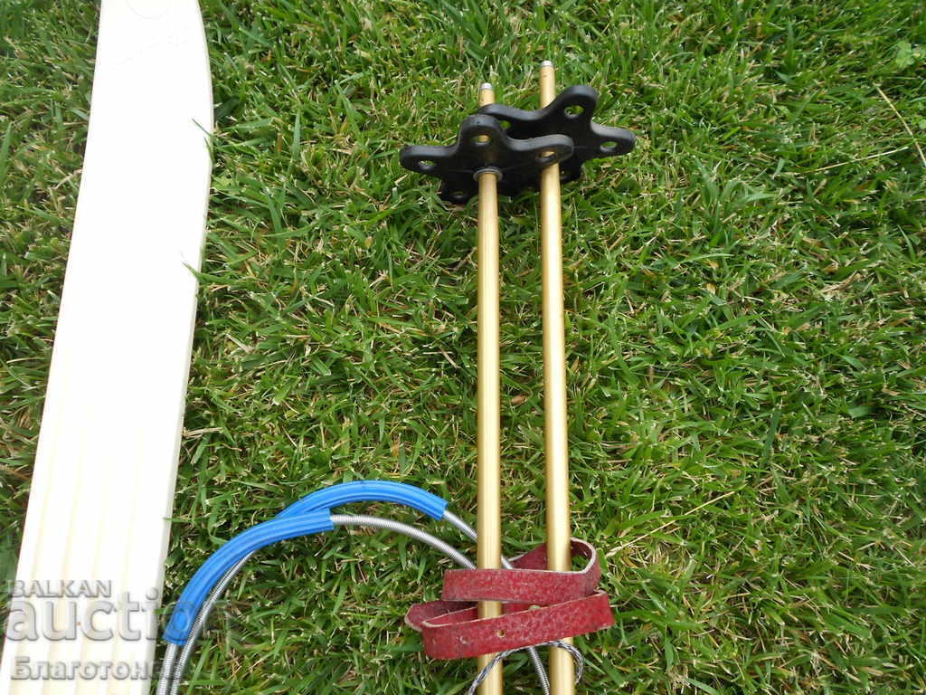 Delivery of Old German skis Delivery of Old German skis