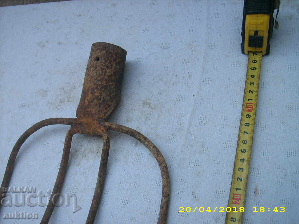 ΒΙΛΛΑ STARA HORSES ΓΙΑ SENO, NABODA με τιμή 2.99 BGN | € 1.53 ΒΙΛΛΑ STARA HORSES ΓΙΑ SENO, NABODA με τιμή 2.99 BGN | € 1.53