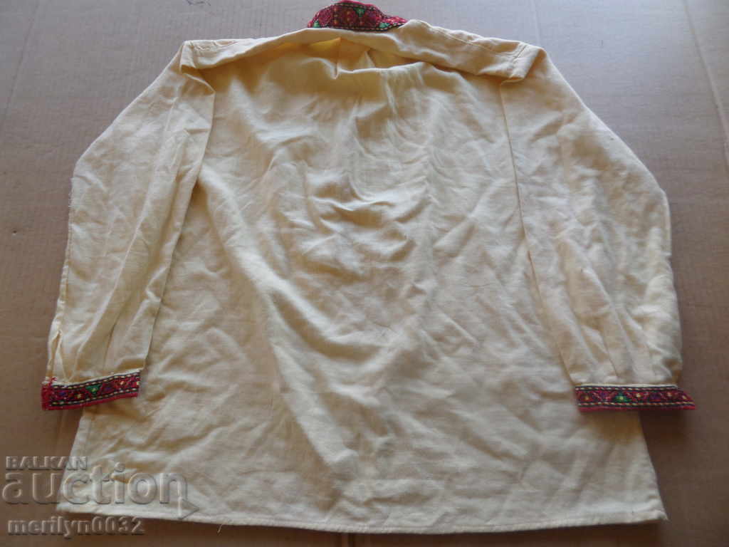 Old authentic embroidered shirt kenar wear embroidery with price € 145.96 | 285.47 BGN Old authentic embroidered shirt kenar wear embroidery with price € 145.96 | 285.47 BGN
