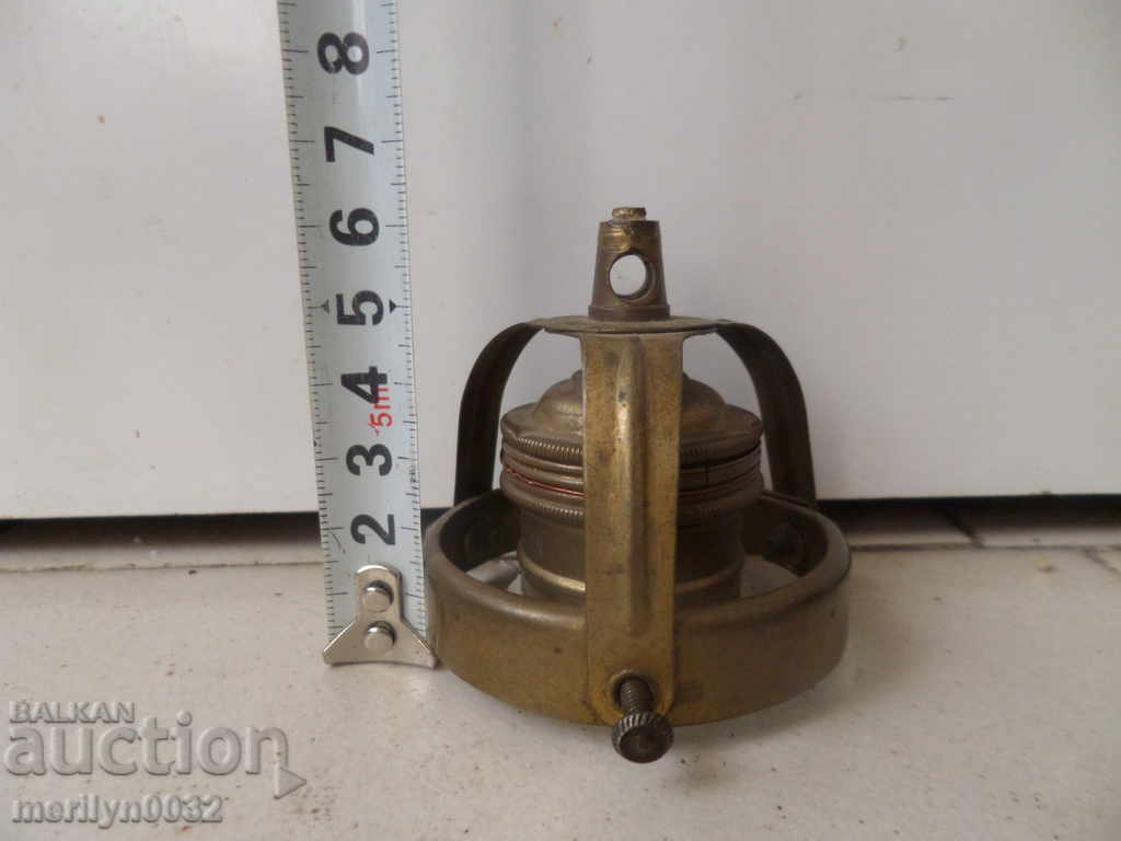 Delivery of Old socket with holder for lamp shade brass lamp lantern chandelier Delivery of Old socket with holder for lamp shade brass lamp lantern chandelier